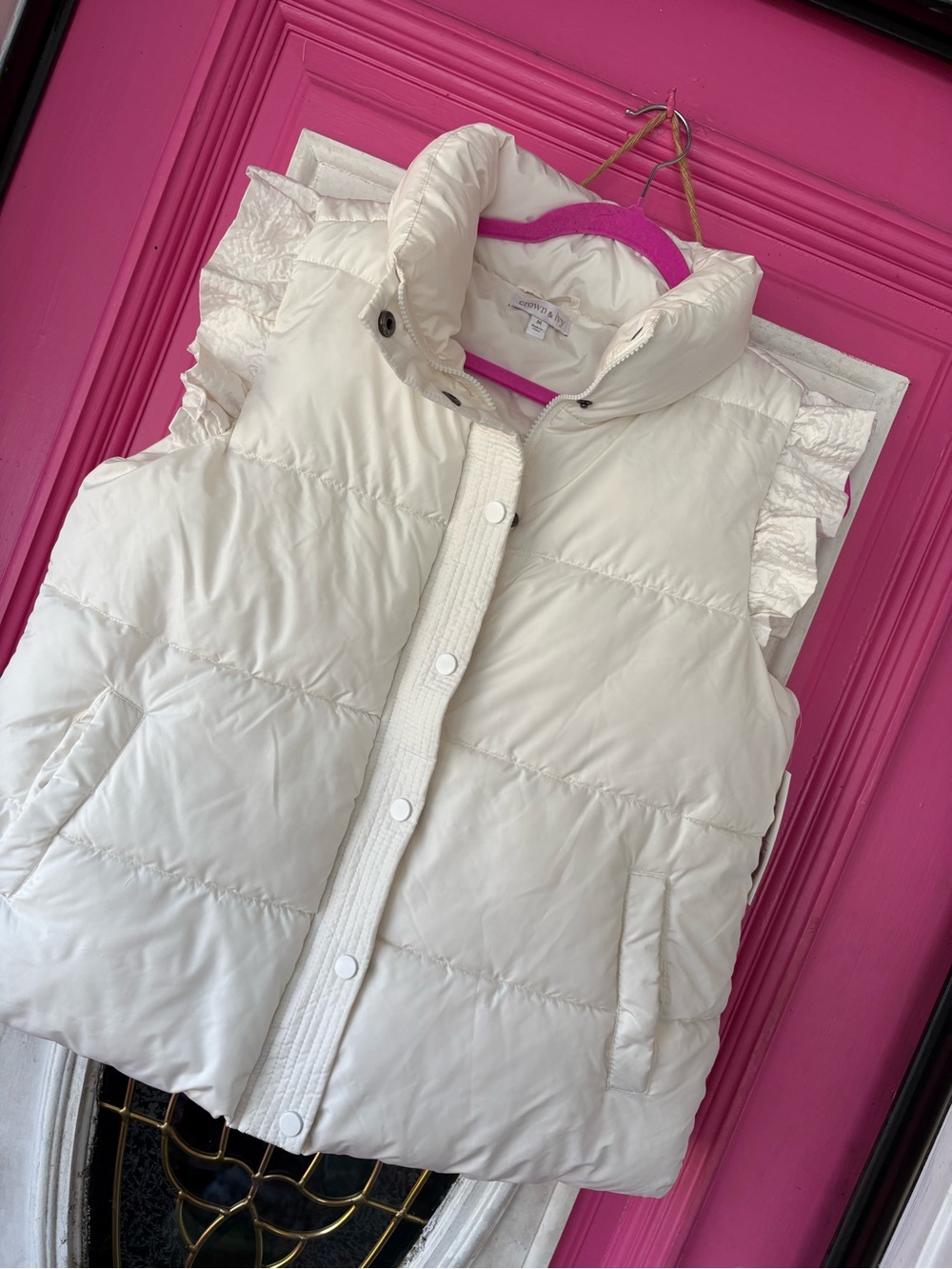 crown & ivy Cream Puffer Vest